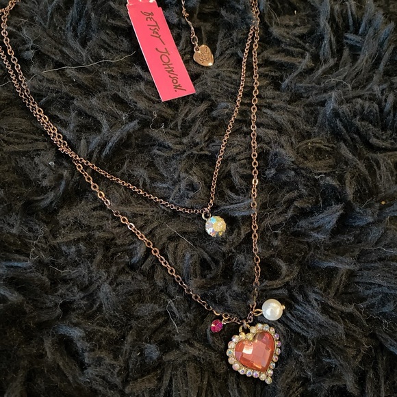 Betsey Johnson Double Layered Rose Gold Tone Multi Pendant Heart Necklace NWT - Picture 5 of 6